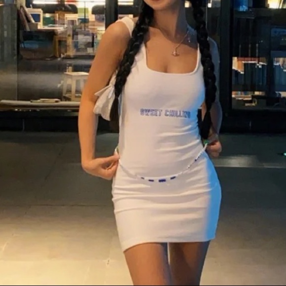 CLEARANCE❗️ NWT sweet chilling mini dress